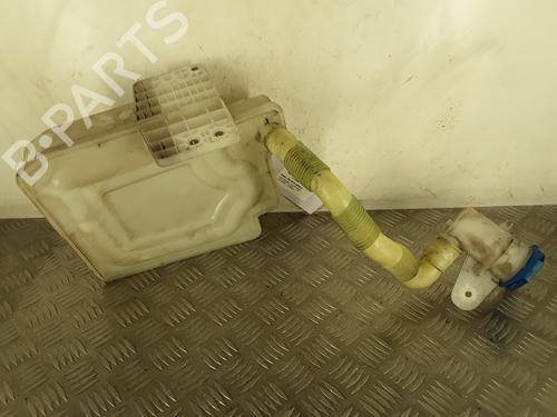 Used Windscreen washer tank VW EOS (1F7, 1F8) 1.4 TSI (122 hp) 30169267