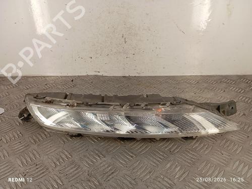 Used Right daytime light Right daytime light 38549738 38549738