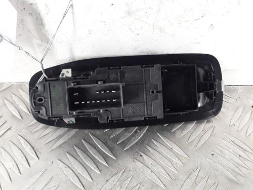Left front window switch PEUGEOT 208 I (CA_, CC_) 1.2 VTI 82 | BP30022870I27