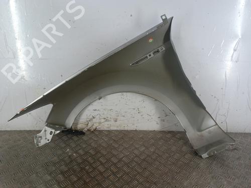 Used Right front fenders Right front fenders 37531520 37531520