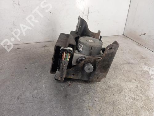 Used ABS pump ABS pump CITROËN C3 II (SC_) 1.4 HDi 70 (SC8HZC, SC8HR0, SC8HP4) (68 hp) 30025755 30025755