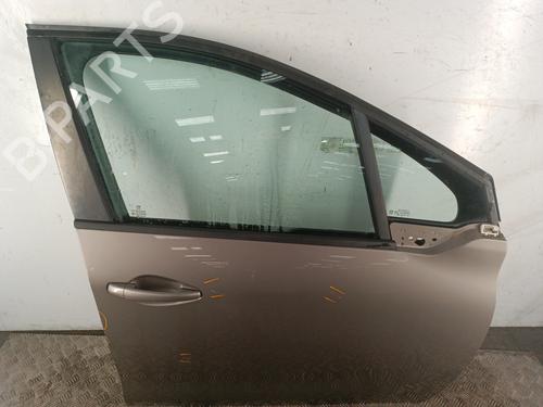 Used Right front door PEUGEOT 208 I (CA_, CC_) 1.2 VTI 82 (82 hp) 30022872