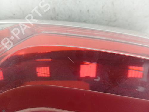 Used Right taillight Right taillight 31887000 31887000
