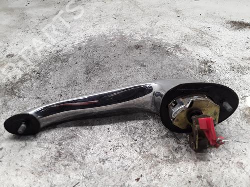 front-right-exterior-door-handle-chrysler-pt-cruiser-pt_-2000-2001-2002-2003-2004-2005-2006-2007-2008-2009-2010-30015206 main image