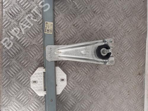 Rudehejsemekanisme venstre bagtil DACIA LOGAN MCV II TCe 90 (K8M1, K8MA, K8AC) (90 hp) 31707847