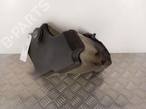 Used Windscreen washer tank BMW 3 Touring (E46) 330 d (204 hp) 30008015