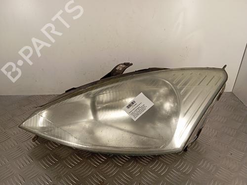 Used Left headlight FORD FOCUS I (DAW, DBW) 2.0 16V (131 hp) 30007785