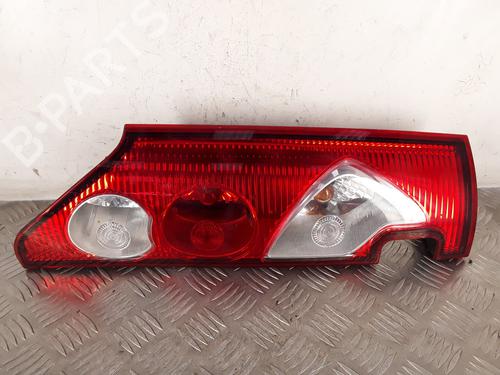 Used Left taillight RENAULT KANGOO / GRAND KANGOO II (KW0/1_) 1.5 dCi 90 (KW05, KW08, KW0G, KW11) (90 hp) 30025024