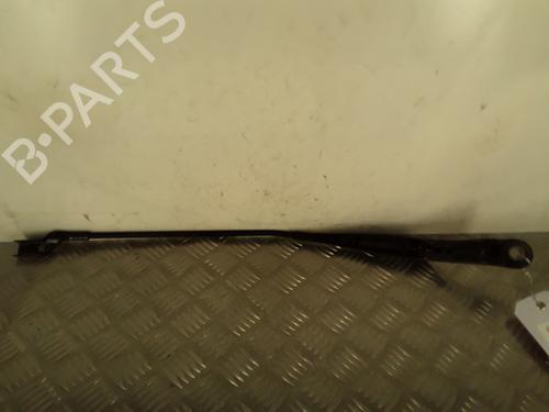 Used Front windshield wiper arm PEUGEOT 308 II (LB_, LP_, LW_, LH_, L3_) 1.6 BlueHDi 120 (120 hp) 30007571