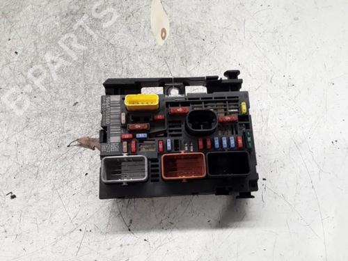 Used Fuse box CITROËN C4 Grand Picasso I (UA_) 1.6 HDi (109 hp) 30019502