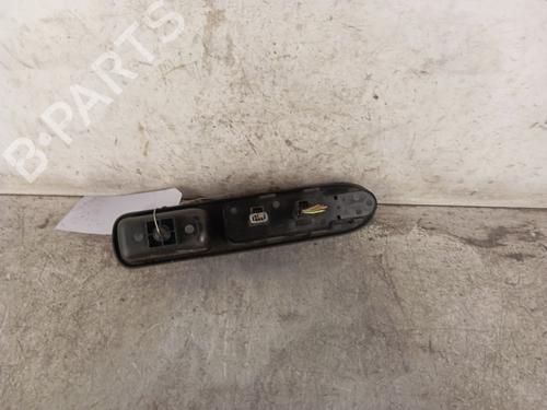 Used Left front window switch Left front window switch PEUGEOT 307 (3A/C) 2.0 HDi 110 (107 hp) 30008356 30008356