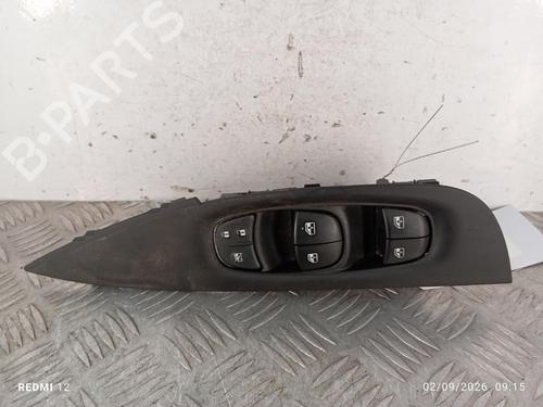Used Left front window switch Left front window switch 38740739 38740739