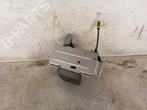 Used Tailgate lock VOLVO XC90 I (275) D5 AWD (185 hp) 30012219