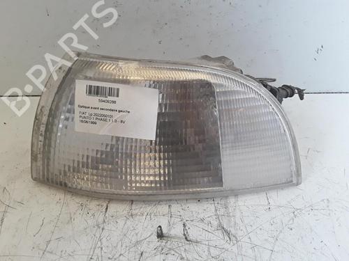 Left front indicator FIAT PUNTO (176_) 60 1.2 (176AP, 176AR, 176AQ, 176BB) | BP30027305C32