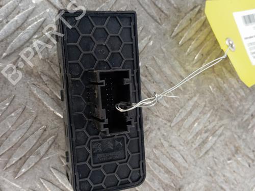 Left front window switch CITROËN C3 III (SX) 1.5 BlueHDi 100 (SXYHYP, SXYHTU) | BP33692997I27 - Image 2