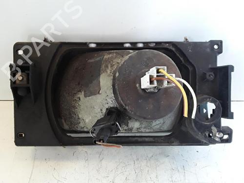 Right headlight VW POLO Coupe (86C, 80) 1.0 Cat | BP30016544C29 