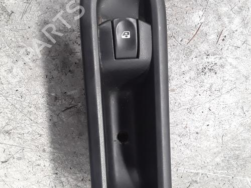 Used Right front window switch RENAULT TWINGO II (CN0_) 1.5 dCi (CN0E) (64 hp) 30023934