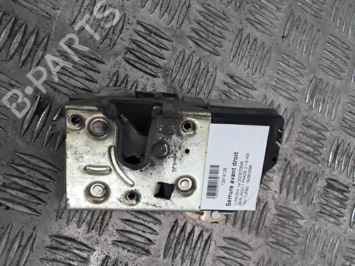 Używane Zamek drzwi przednich prawych CITROËN BERLINGO / BERLINGO FIRST MPV (MF_, GJK_, GFK_) 1.6 HDI 90 (MF9HX) (90 hp) 30021603