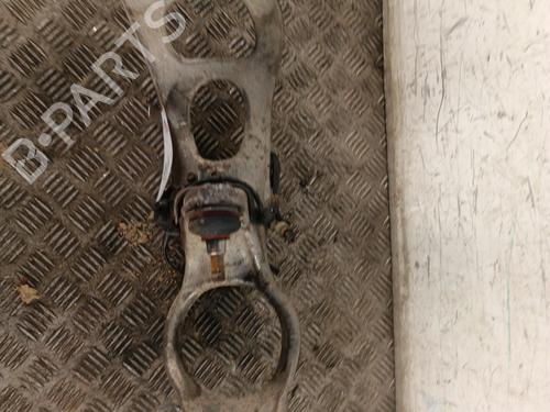 Support PEUGEOT 407 SW (6E_, 6D_) 2.0 HDi 135 | BP30023082C155