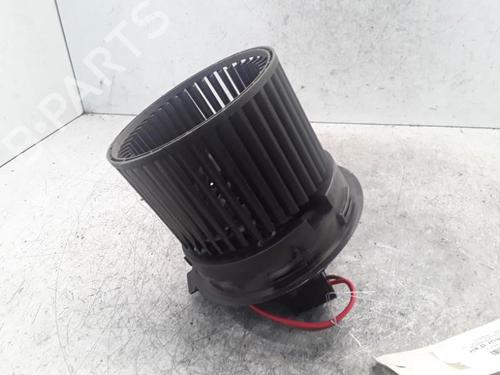 Heater blower motor RENAULT CLIO IV (BH_) 1.5 dCi 75 | BP30024356M62