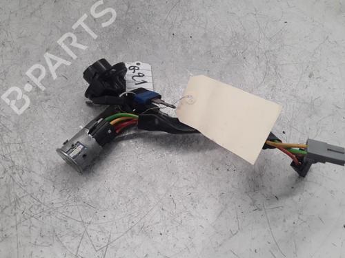 Rattlås /Tenningslås RENAULT 21 (B48_) 1.7 (88 hp) 30013549