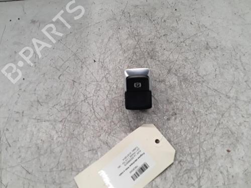 Used Switch AUDI Q3 (8UB, 8UG) 2.0 TDI (140 hp) 30026370