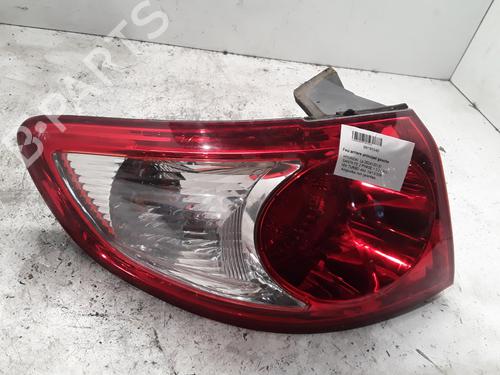 Used Left taillight HYUNDAI SANTA FÉ II (CM) 2.2 CRDi GLS 4x4 (150 hp) 30010858