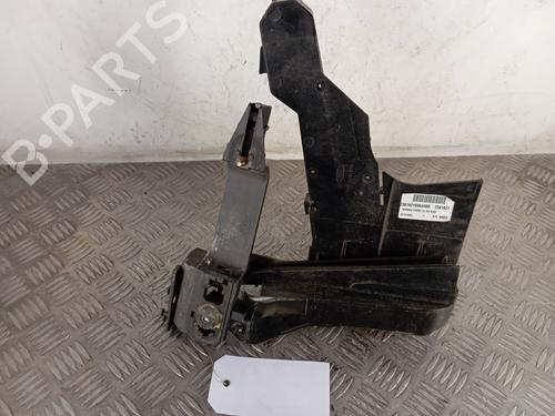 Used Front right lock FORD FIESTA V (JH_, JD_) 1.3 (69 hp) 31182619