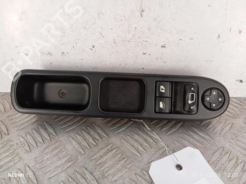 Used Left front window switch Left front window switch 37248973 37248973