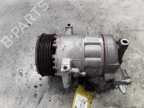 Compressore A/C RENAULT CAPTUR I (J5_, H5_) 1.2 TCe 120 (118 hp) 30015053
