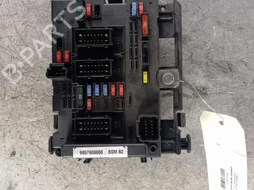 fuse-box-peugeot-206-2l_-2m_-2009-2010-2011-2012-2013-30014623 main image