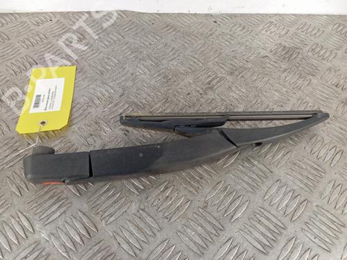 rear-windshield-wiper-arm-citroen-c4-cactus-2014-33692608 main image