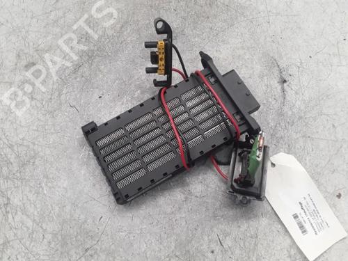 Used Heater resistor RENAULT TWINGO II (CN0_) 1.5 dCi (CN0E) (64 hp) 30013385
