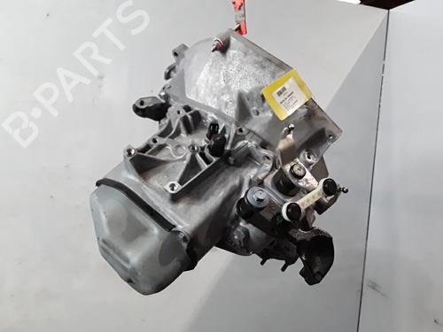 Skrzynia biegów PEUGEOT 208 I (CA_, CC_) 1.2 VTI 82 | BP30015712M3 