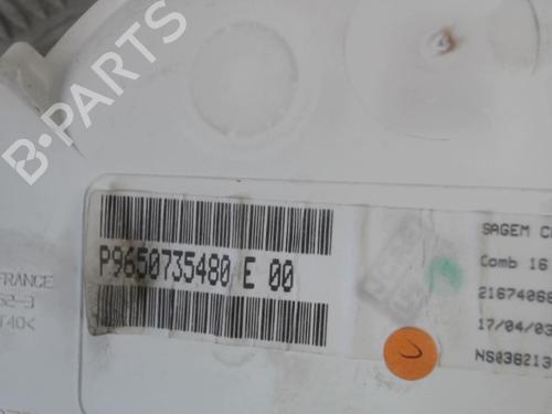Used Instrument cluster Instrument cluster 30016933 30016933