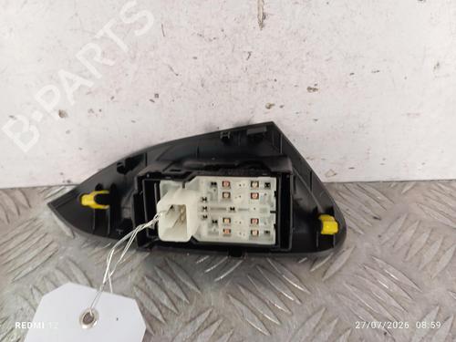 Used Left front window switch Left front window switch 37701731 37701731