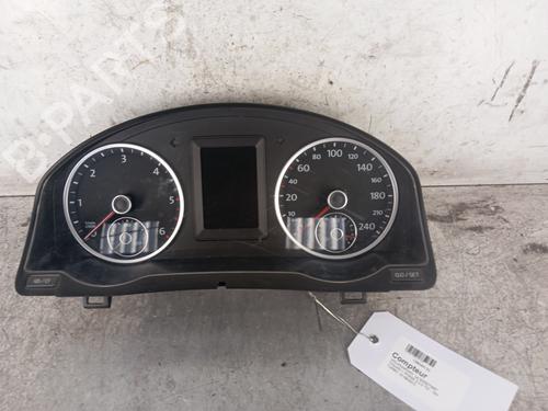 Cockpit VW TIGUAN (5N_) 2.0 TDI (140 hp) 30023585