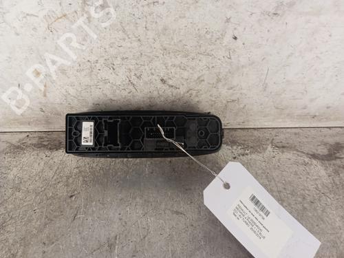 Left front window switch RENAULT MEGANE IV Hatchback (B9A/M/N_) 1.5 dCi 110 (B9A3) | BP30012548I27 