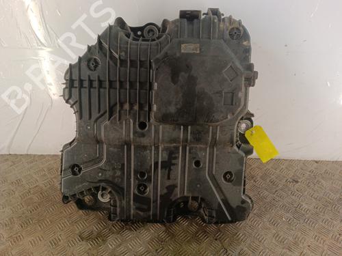 adblue-tank-peugeot-5008-0u_-0e_-2009-2010-2011-2012-2013-2014-2015-2016-2017-32671195 main image