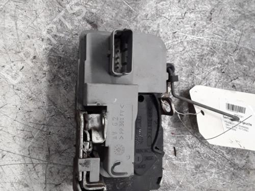 Used Front left lock PEUGEOT 206+ (2L_, 2M_) 1.4 HDi eco 70 (68 hp) 30009102