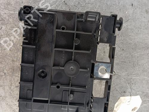 Fuse box CITROËN C4 Picasso I MPV (UD_) 1.6 HDi | BP30012401E1