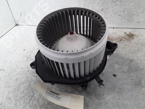 Used Heater blower motor CITROËN BERLINGO Box Body/MPV (B9) 1.6 BlueHDi 100 (99 hp) 30019035