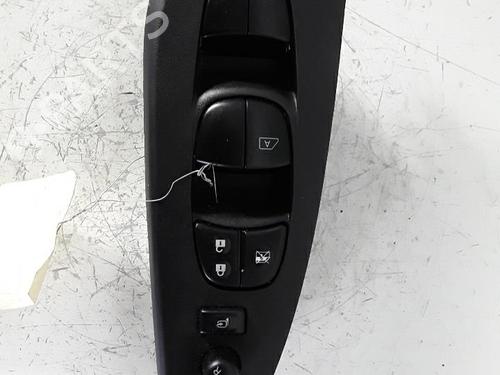 Used Left front window switch NISSAN PULSAR Hatchback (C13) 1.5 dCi (110 hp) 30027172
