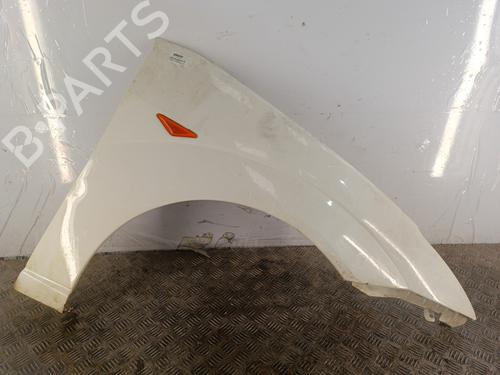 Used Right front fenders Right front fenders FORD FOCUS I (DAW, DBW) [1998-2009] 33692752 33692752