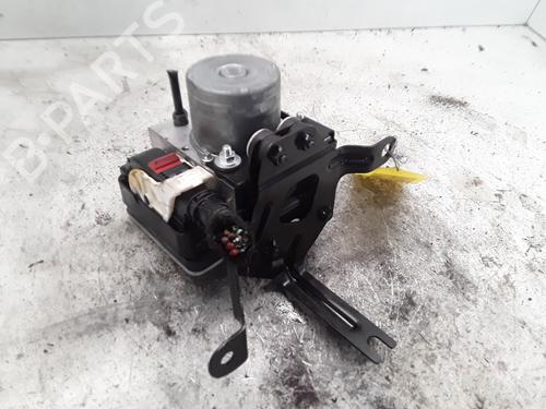 Used ABS pump ABS pump RENAULT SCENIC E-TECH PHASE I EV87 (218 hp) 30011062 30011062