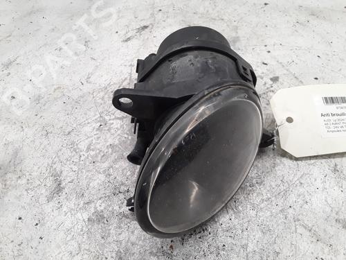 Højre foran tåkelykt AUDI A6 C5 Avant (4B5, 4B6) 2.5 TDI (155 hp) 30020851