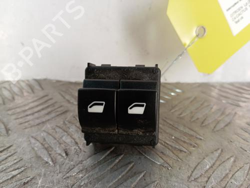 Used Left front window switch Left front window switch CITROËN C4 CACTUS 1.6 HDi 90 (92 hp) 33692626 33692626