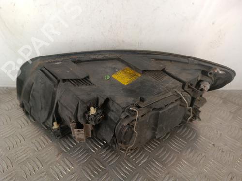 Lyskaster høyre VOLVO S40 II (544) 2.0 D | BP30025006C29