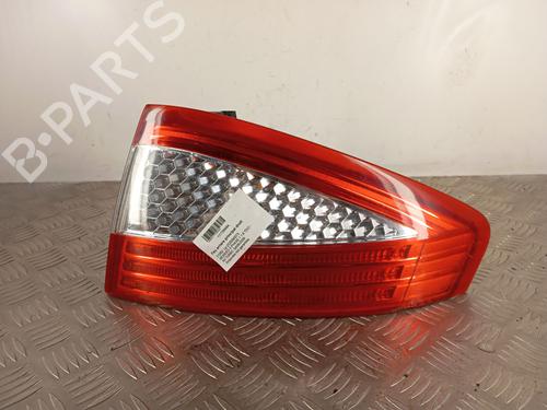 Right taillight FORD MONDEO IV (BA7) 1.8 TDCi | BP30007780C35 - Image 2