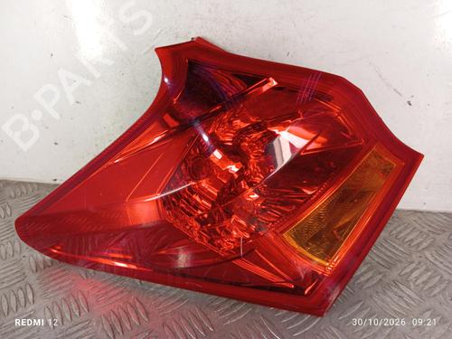 left-taillight-toyota-auris-_e18_-2012-2013-2014-2015-2016-2017-2018-2019-40596862 main image